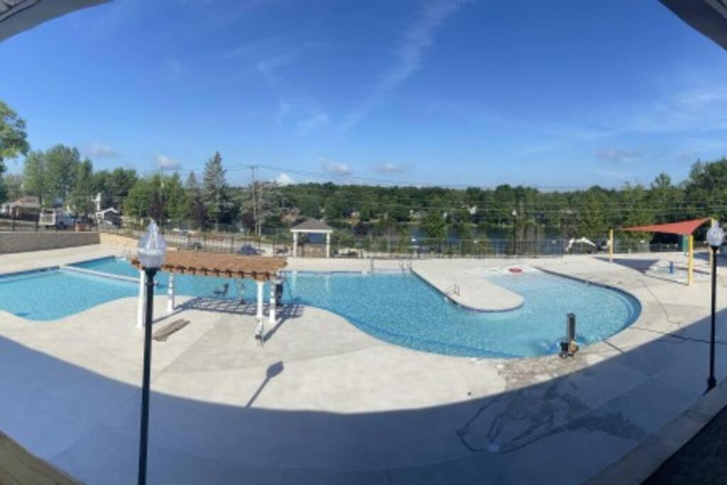 The Family Getaway Villa Tobyhanna Bagian luar foto