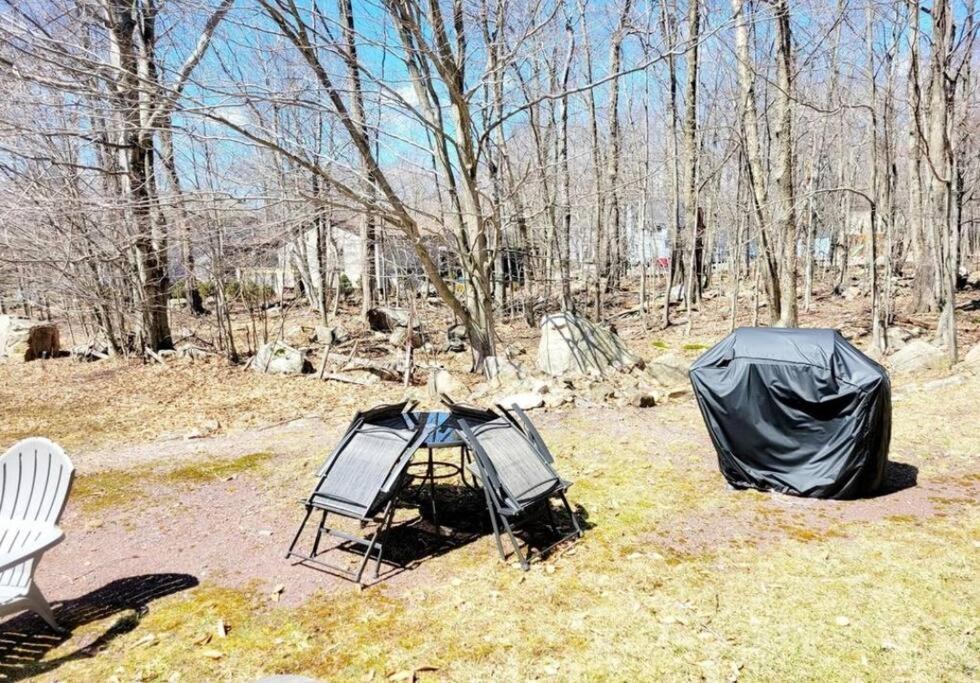 The Family Getaway Villa Tobyhanna Bagian luar foto