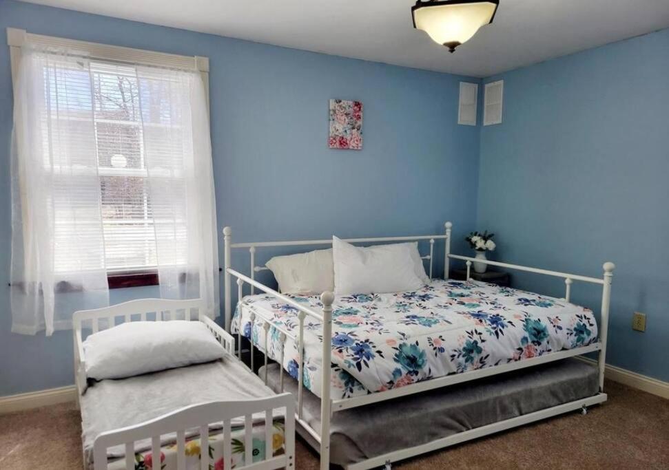 The Family Getaway Villa Tobyhanna Bagian luar foto